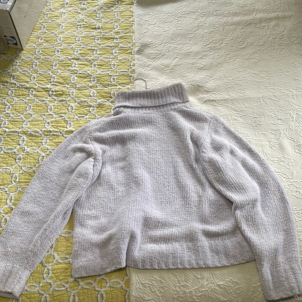 Columbia Lavender women’s turtleneck sweater